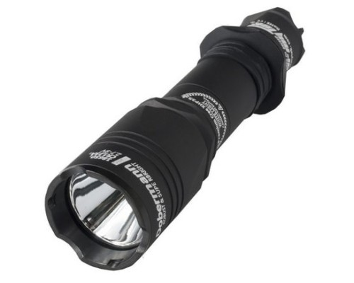 Фонарь Armytek Dobermann Pro XHP35 HI (теплый)