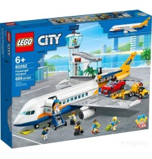 Конструктор Lego City 60262 Пассажирский самолёт