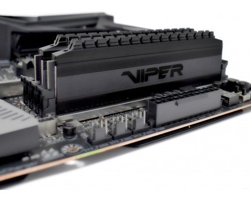 Модуль памяти Patriot Viper 4 Blackout 2x8GB DDR4 PC4-24000 PVB416G300C6K