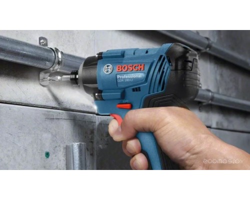 Винтоверт Bosch GDR 180-LI Professional 06019G5123 (с 2-мя АКБ, кейс)