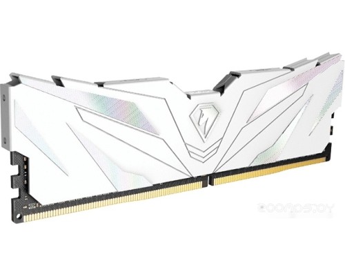 Модуль памяти Netac Shadow II White 8ГБ DDR4 2666 МГц NTSWD4P26SP-08W