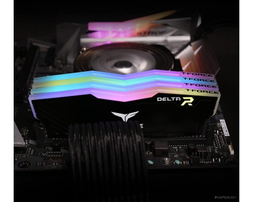 Модуль памяти Team T-Force Delta RGB 2x16ГБ DDR4 3600 МГц TF3D432G3600HC18JDC01