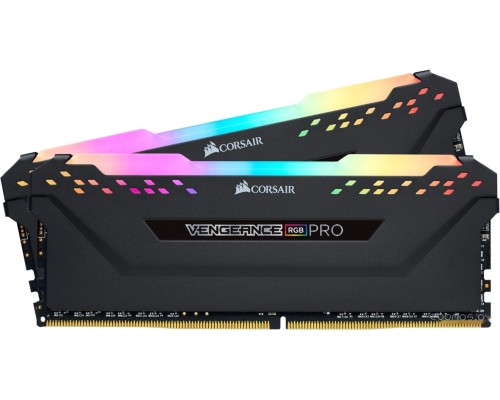 Модуль памяти Corsair Vengeance RGB PRO 2x8ГБ DDR4 3600 МГц CMW16GX4M2D3600C18