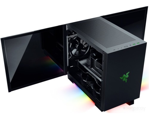 Корпус RAZER Tomahawk Mini-ITX RC21-01400100-R3M1