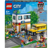 Конструктор Lego City 60329 День в школе