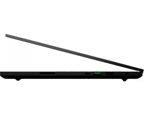 Ноутбук RAZER Blade 15 RZ09-0421PEF3-R3E1