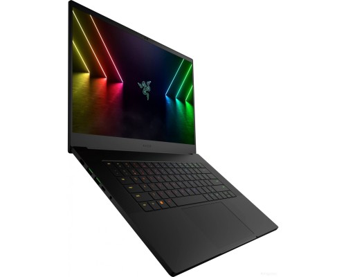 Ноутбук RAZER Blade 15 RZ09-0421PEF3-R3E1