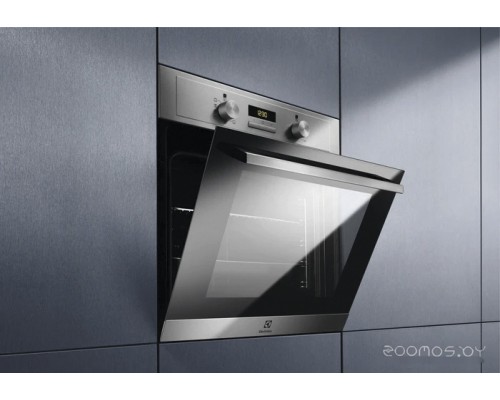 Духовой шкаф Electrolux SurroundCook 600 EOF3H00BX