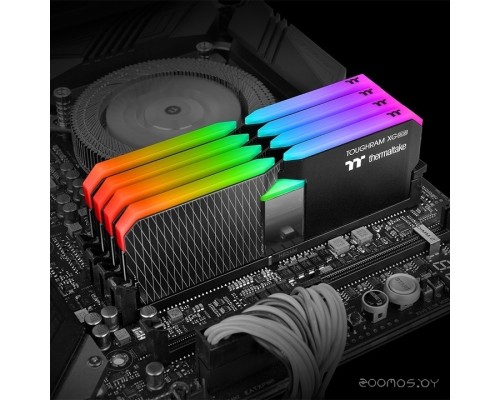 Модуль памяти Thermaltake ToughRam XG RGB 2x8ГБ DDR4 4400 МГц R016D408GX2-4400C19A