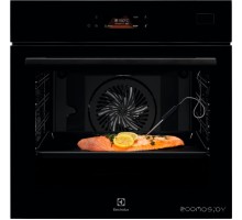 Духовой шкаф Electrolux SteamBoost 800 EOB8S39Z