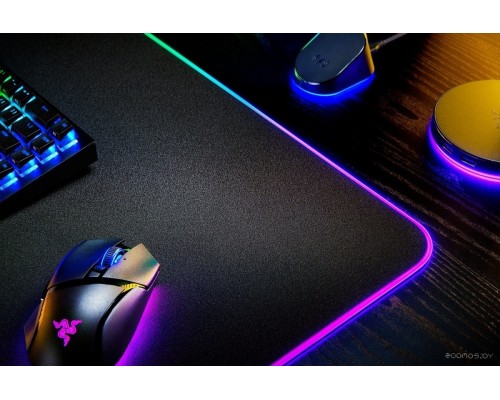 Коврик для мыши RAZER Strider Chroma