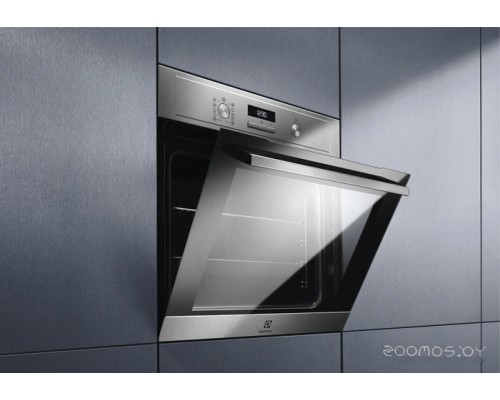 Духовой шкаф Electrolux SurroundCook 600 EOF4P74X