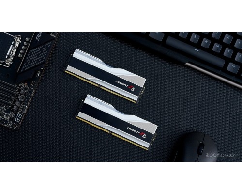 Модуль памяти G.SKILL Trident Z5 RGB 2x32ГБ DDR5 6400МГц F5-6400J3239G32GX2-TZ5RS