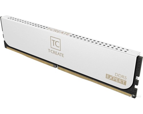 Модуль памяти Team T-Create Expert 2x16ГБ DDR5 6000 МГц CTCWD532G6000HC30DC01