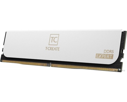 Модуль памяти Team T-Create Expert 2x16ГБ DDR5 6000 МГц CTCWD532G6000HC30DC01