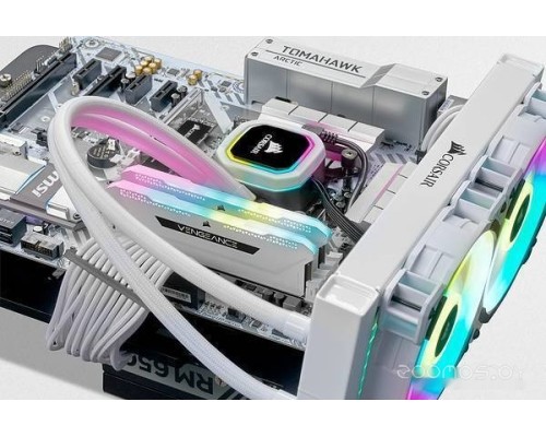 Модуль памяти Corsair Vengeance RGB PRO SL 2x16ГБ DDR4 3600 МГц CMH32GX4M2D3600C18W