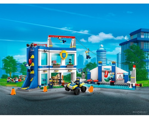 Конструктор Lego City 60372 Полицейская тренировочная академия