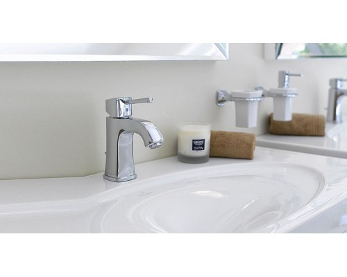 Смеситель Grohe Grandera 23303000